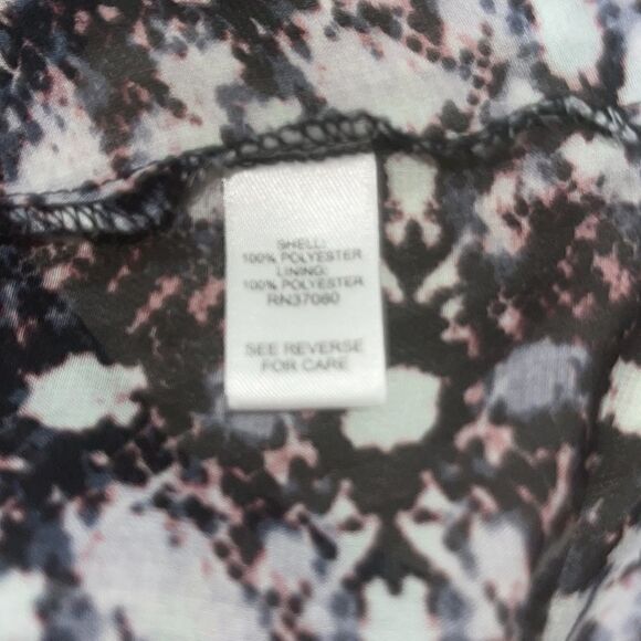 Cato Multi Layered Form Flattering Style Too​​​ - Picture 10 of 11